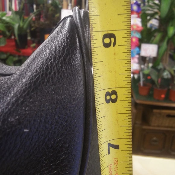 Halogen handbags - Picture 4 of 10